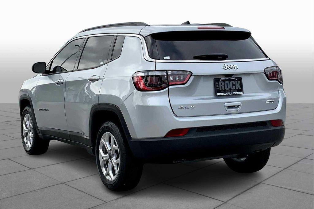 new 2025 Jeep Compass car, priced at $30,760