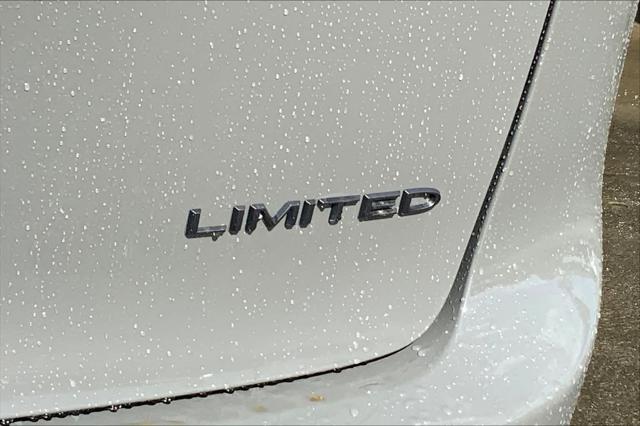 new 2025 Chrysler Pacifica car, priced at $53,832