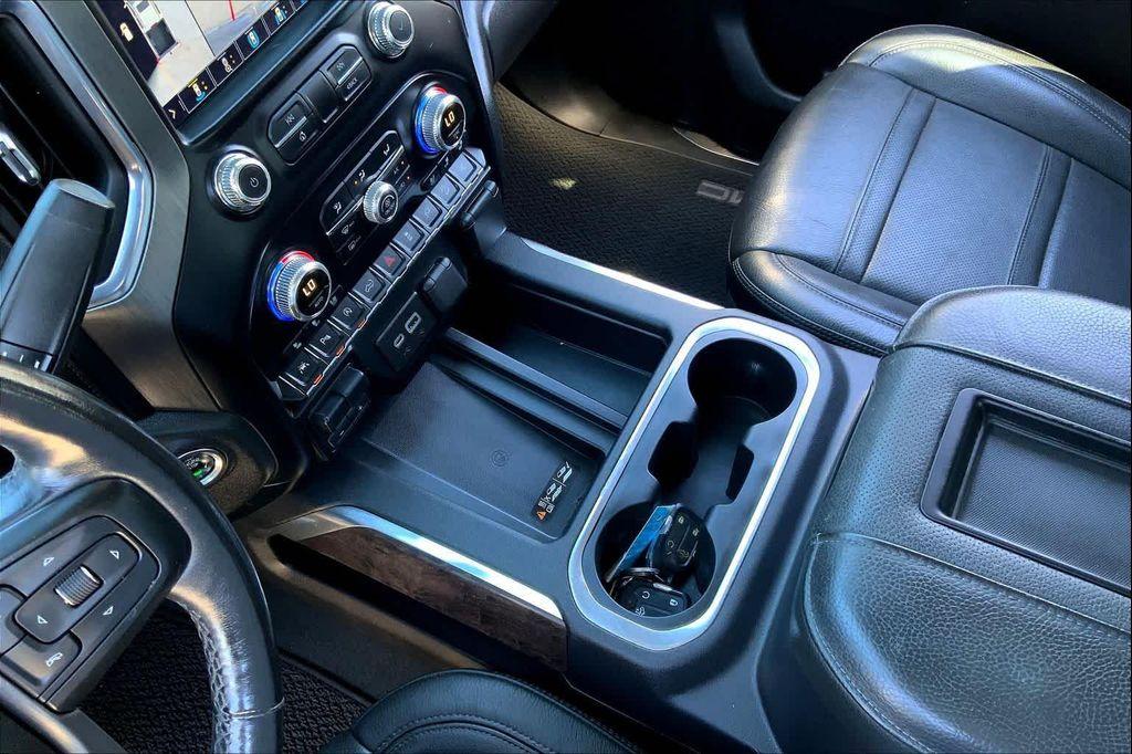 used 2021 GMC Sierra 1500 car, priced at $43,899