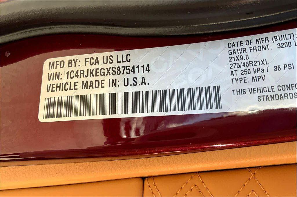 new 2025 Jeep Grand Cherokee L car, priced at $66,172