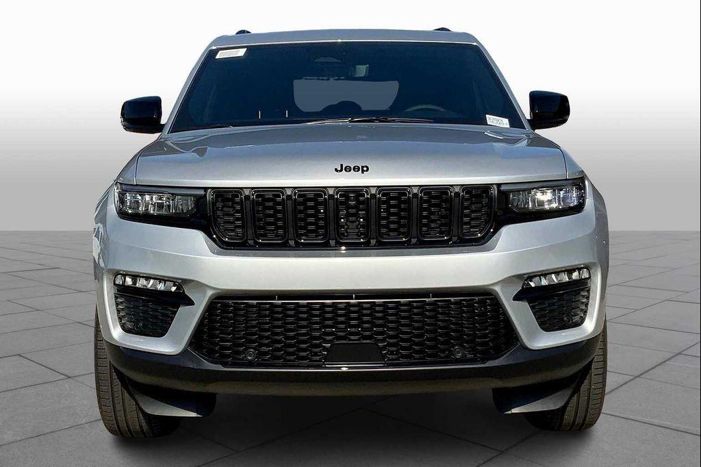 new 2025 Jeep Grand Cherokee car, priced at $51,764