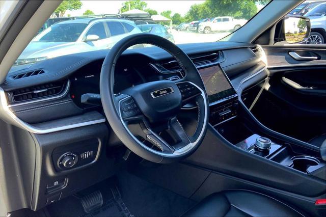 used 2024 Jeep Grand Cherokee car, priced at $35,131