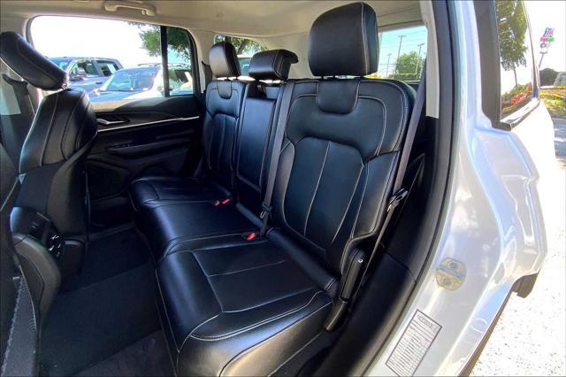used 2024 Jeep Grand Cherokee car, priced at $35,131