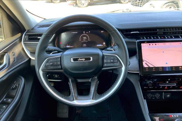 used 2024 Jeep Grand Cherokee car, priced at $35,131