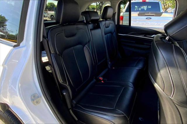 used 2024 Jeep Grand Cherokee car, priced at $35,131