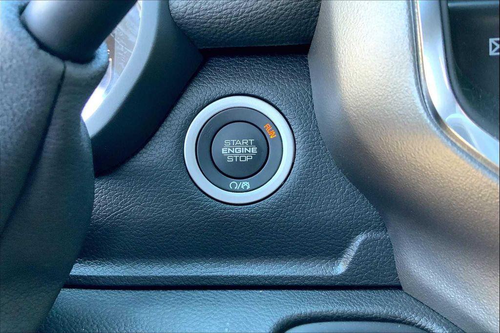 new 2025 Ram 2500 car, priced at $100,463