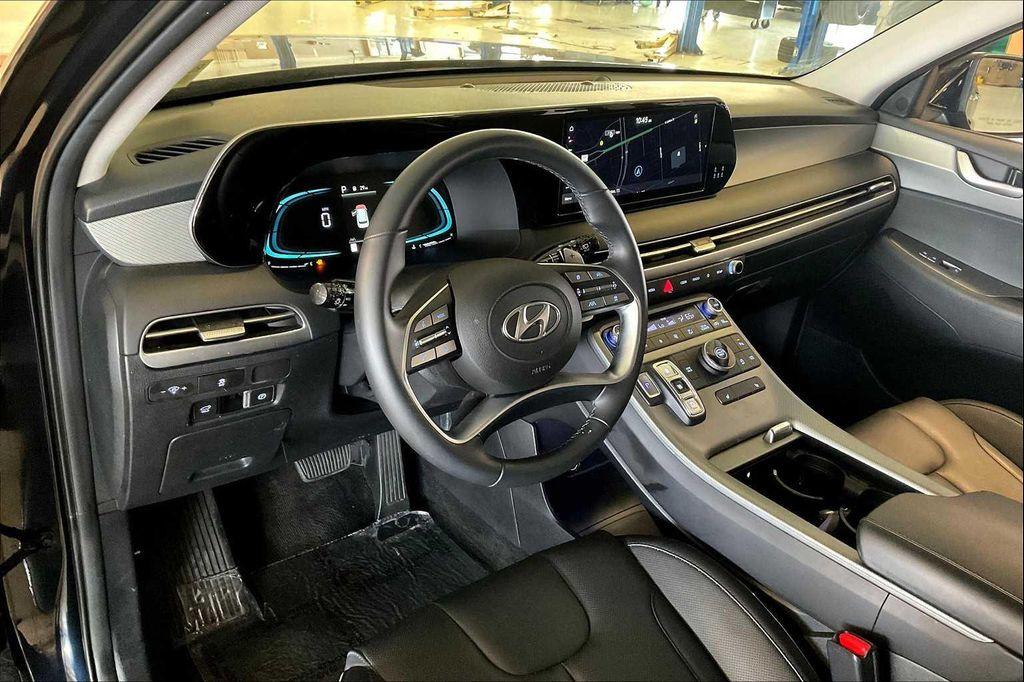 used 2024 Hyundai Palisade car, priced at $36,588