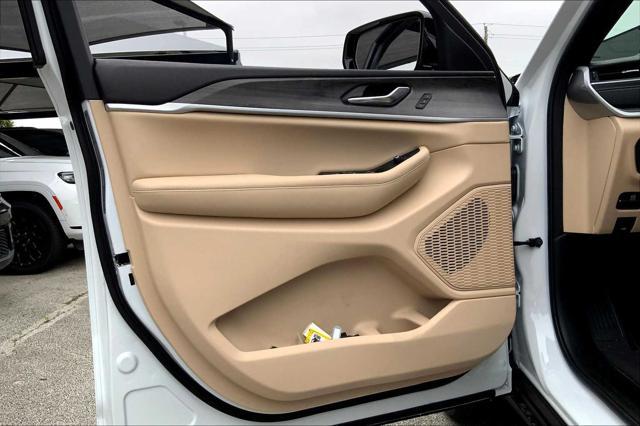 new 2025 Jeep Grand Cherokee L car, priced at $51,528