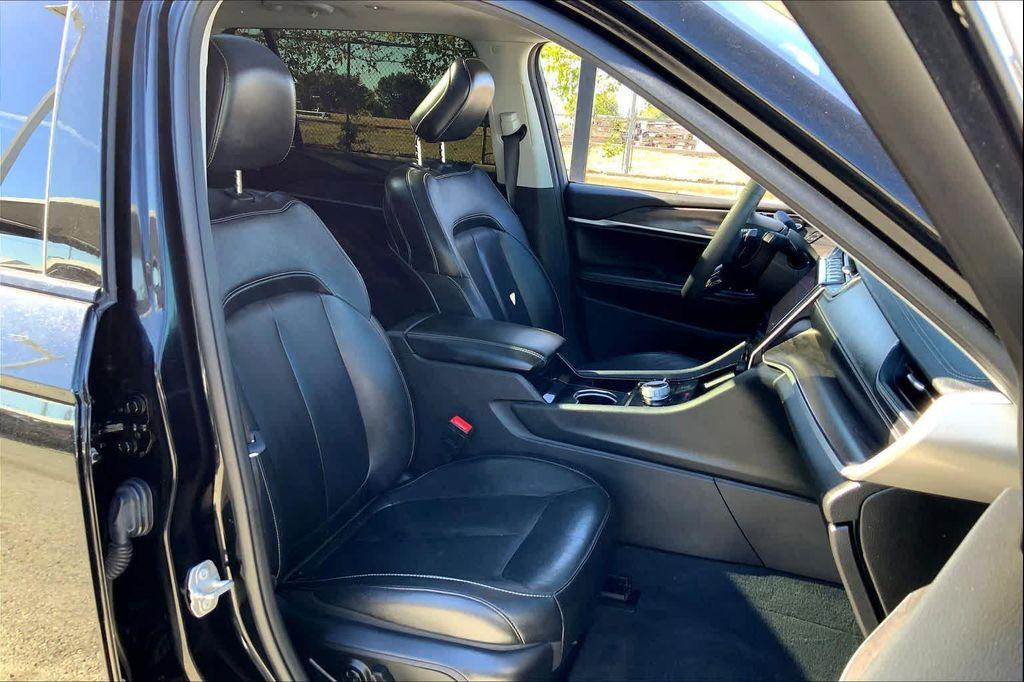 used 2023 Jeep Grand Cherokee L car, priced at $25,827