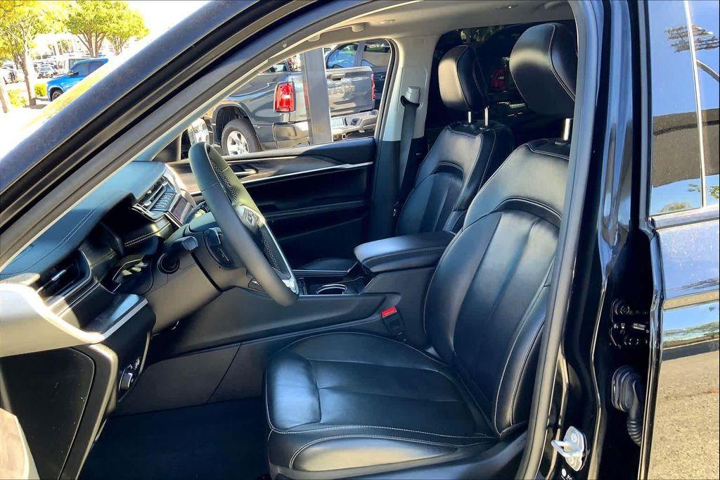 used 2023 Jeep Grand Cherokee L car, priced at $25,827