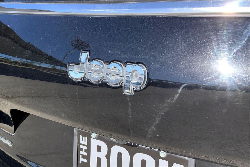 used 2023 Jeep Grand Cherokee L car, priced at $25,827