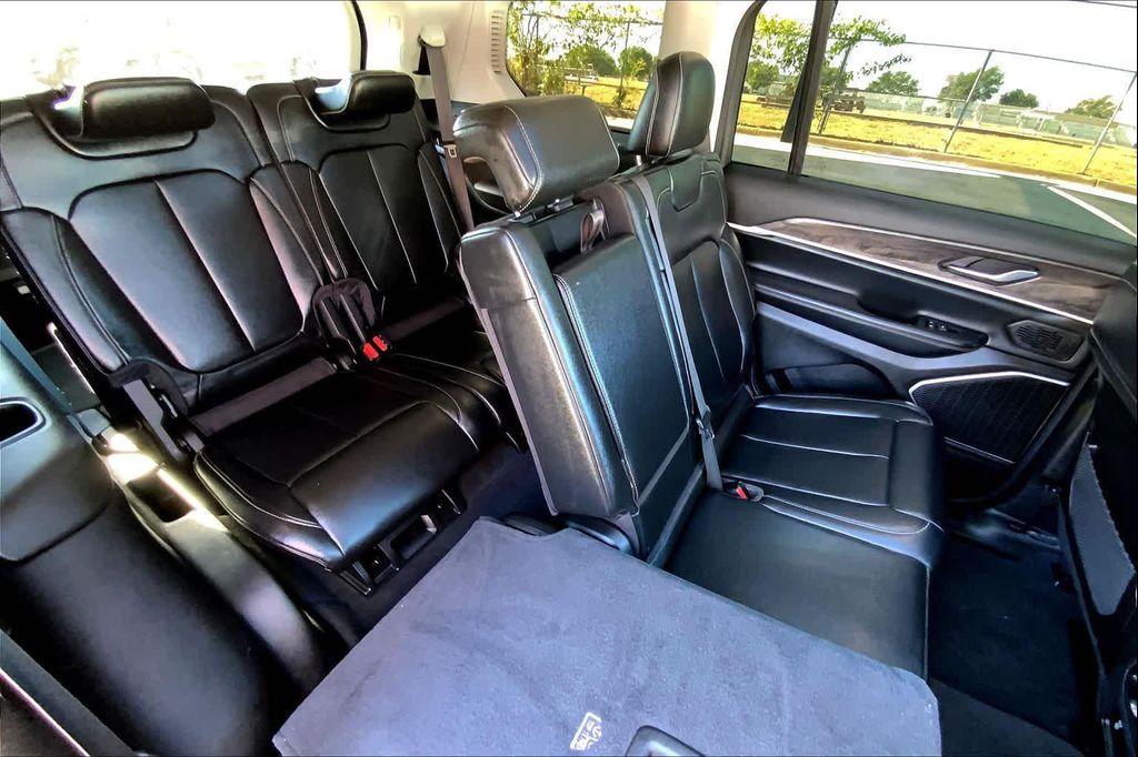 used 2023 Jeep Grand Cherokee L car, priced at $25,827