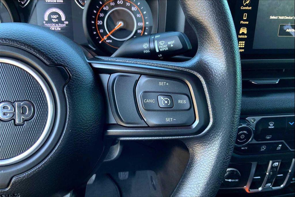used 2025 Jeep Gladiator car, priced at $42,599