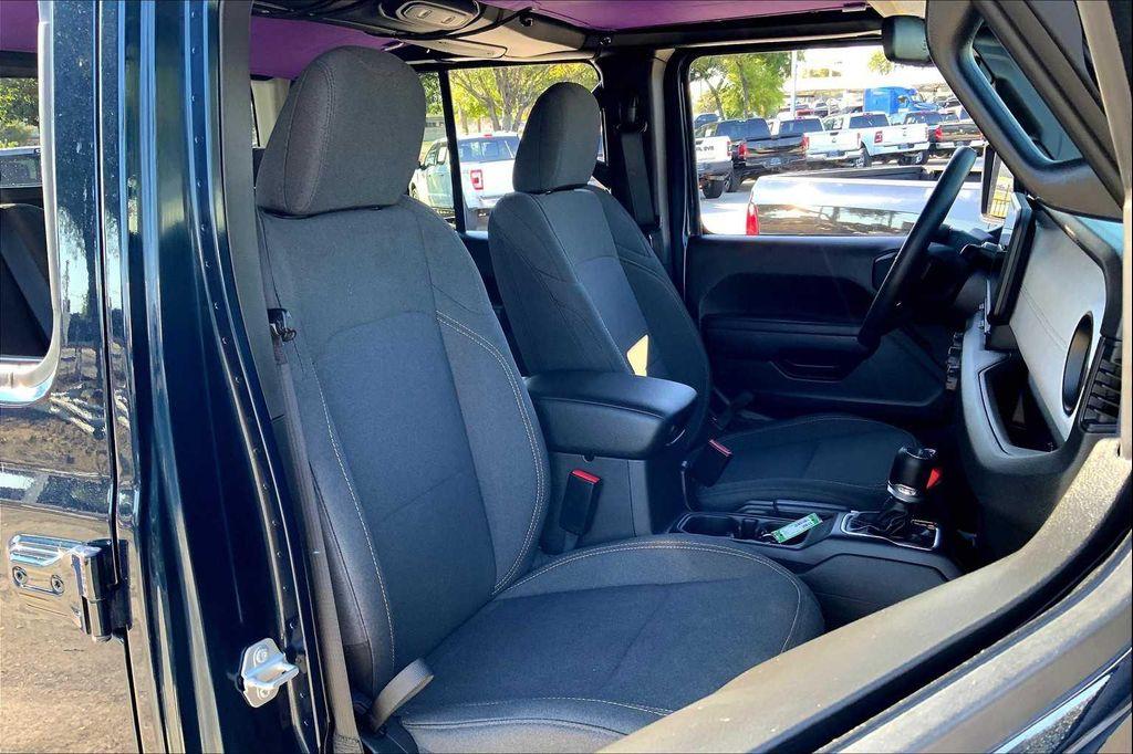 used 2025 Jeep Gladiator car, priced at $42,599