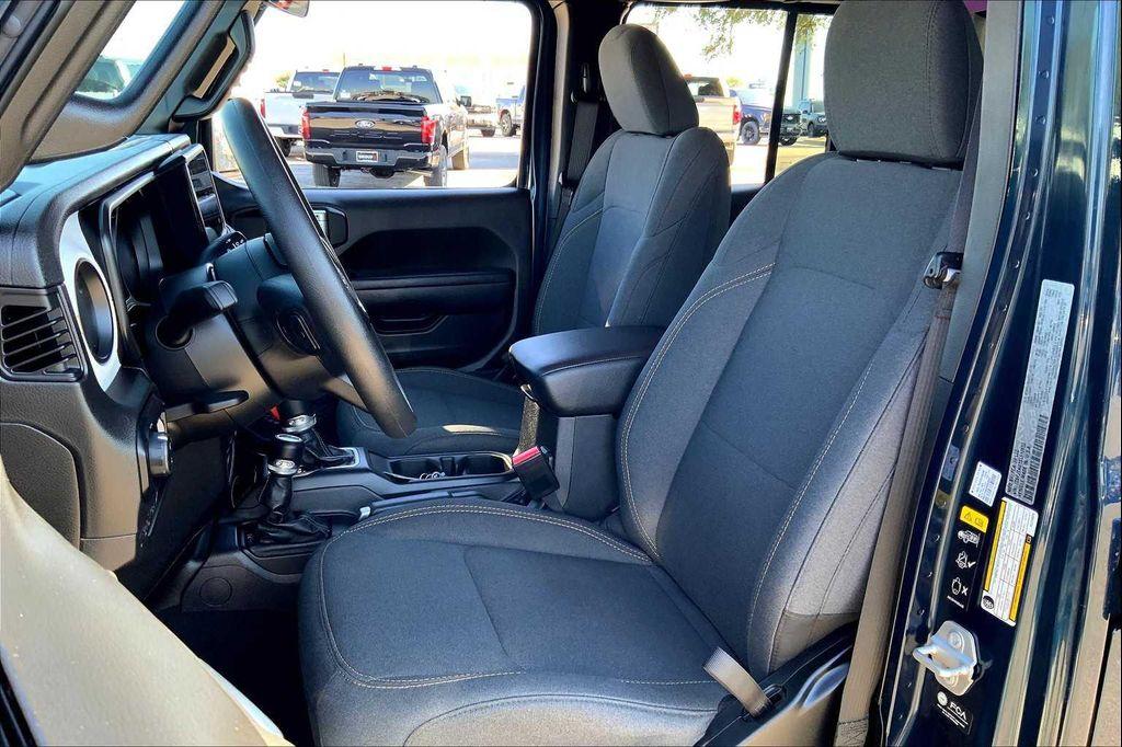 used 2025 Jeep Gladiator car, priced at $42,599
