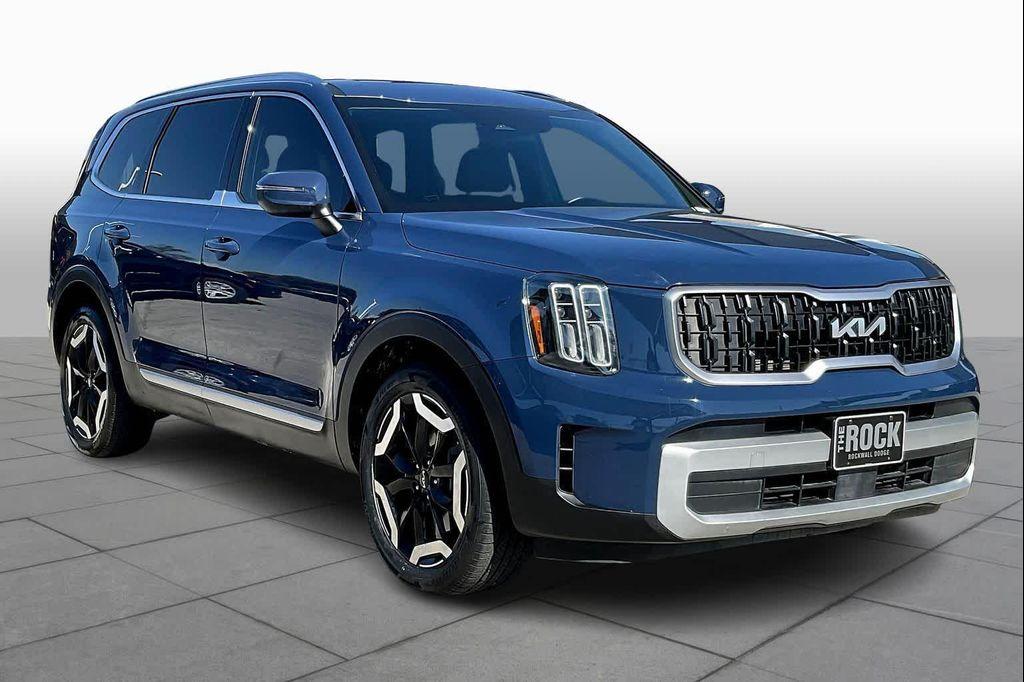 used 2024 Kia Telluride car, priced at $37,850