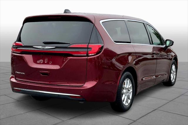 used 2023 Chrysler Pacifica car, priced at $21,995
