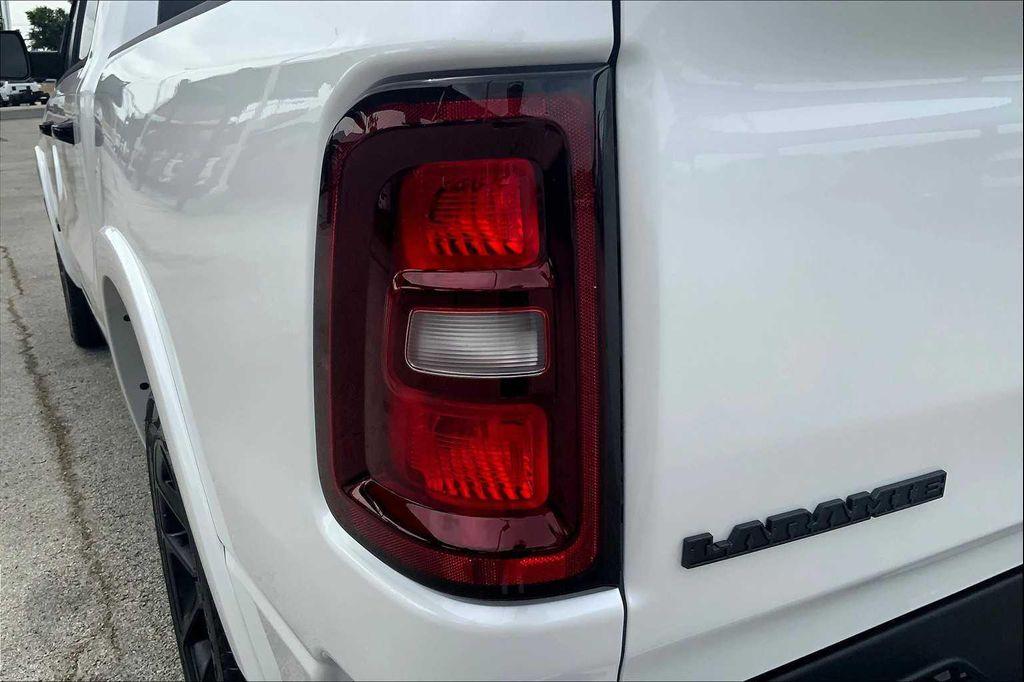 new 2025 Ram 1500 car, priced at $70,385
