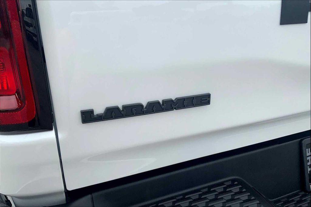 new 2025 Ram 1500 car, priced at $70,385