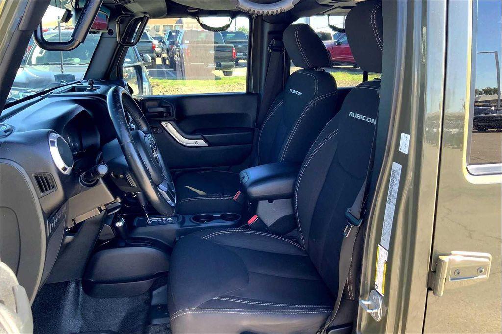 used 2015 Jeep Wrangler Unlimited car, priced at $21,650