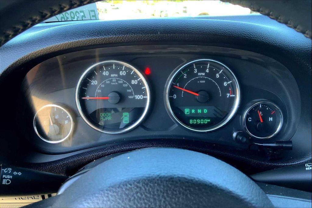 used 2015 Jeep Wrangler Unlimited car, priced at $21,650