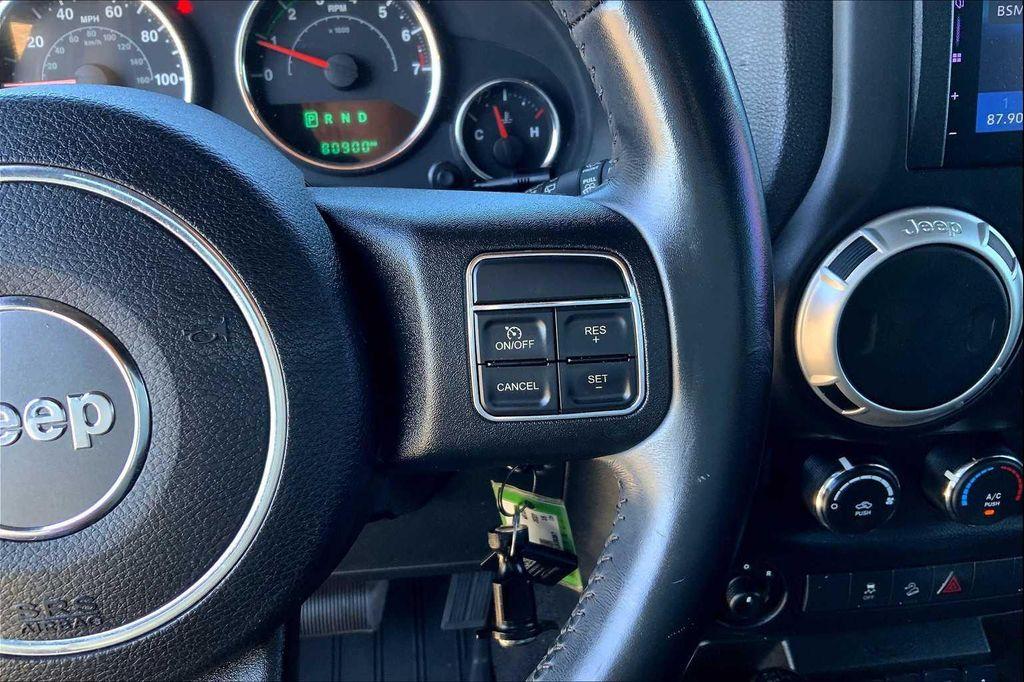 used 2015 Jeep Wrangler Unlimited car, priced at $21,650