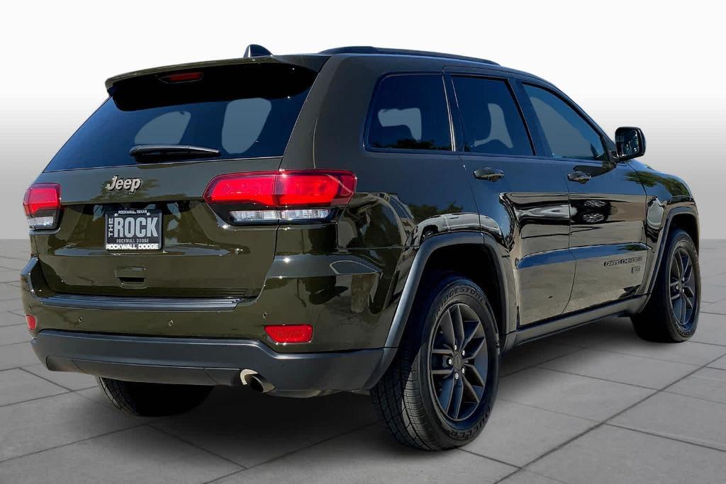 used 2016 Jeep Grand Cherokee car, priced at $29,235