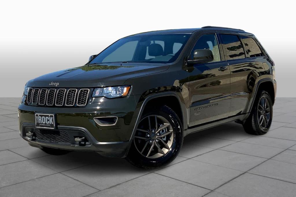 used 2016 Jeep Grand Cherokee car, priced at $29,235