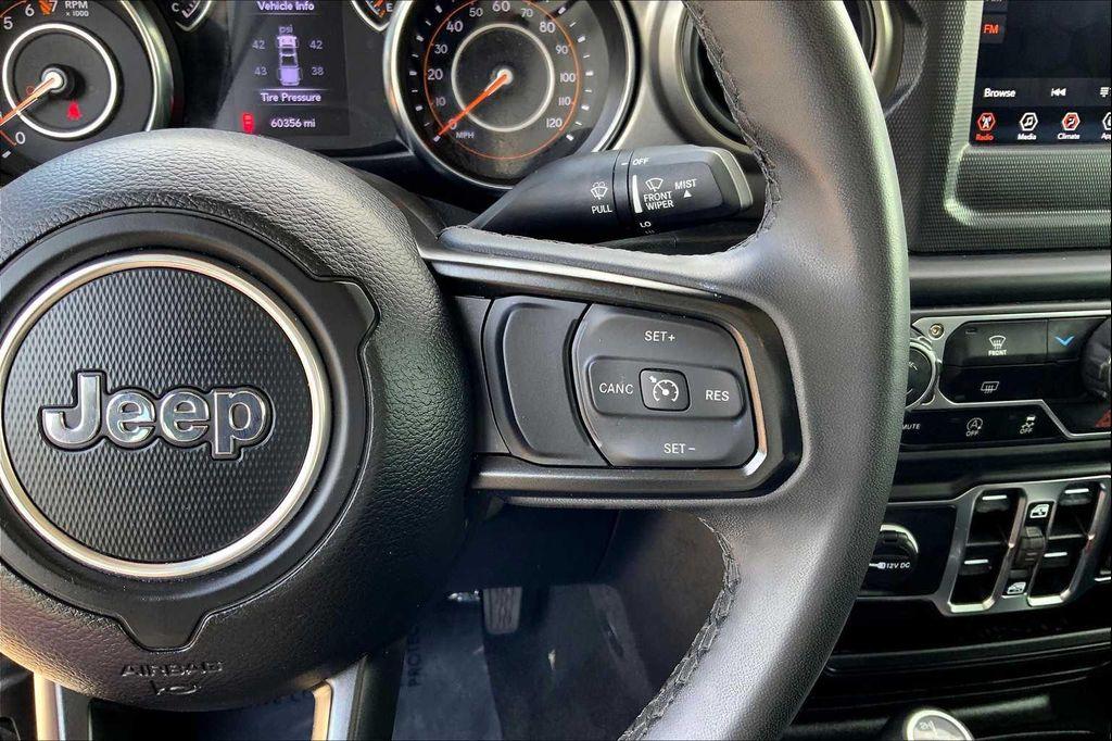 used 2023 Jeep Gladiator car, priced at $29,263