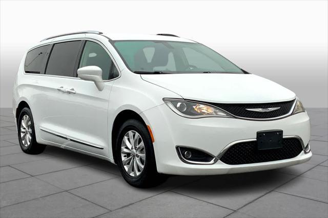 used 2019 Chrysler Pacifica car, priced at $15,899