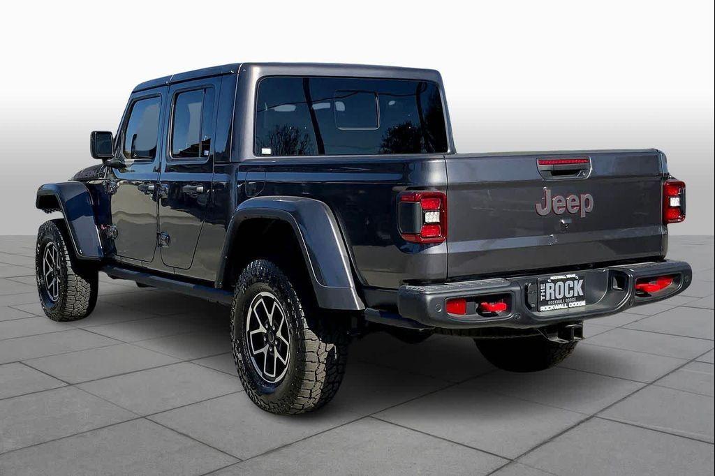 new 2025 Jeep Gladiator car, priced at $61,194