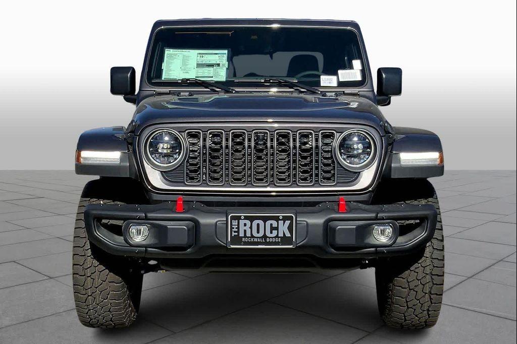 new 2025 Jeep Gladiator car, priced at $61,194