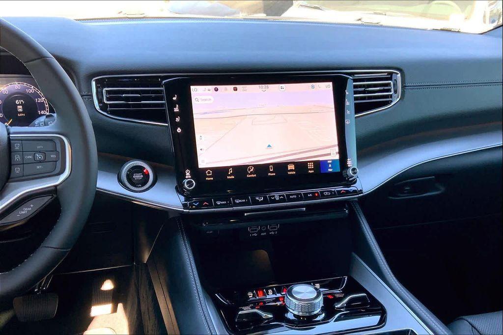 new 2025 Jeep Wagoneer L car, priced at $76,218