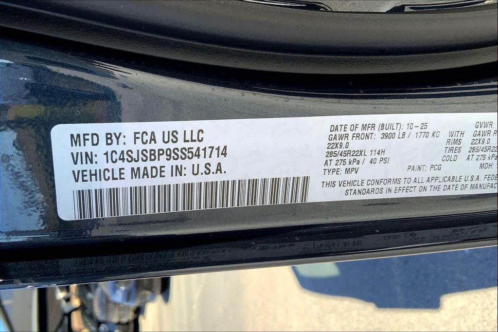 new 2025 Jeep Wagoneer L car, priced at $76,218