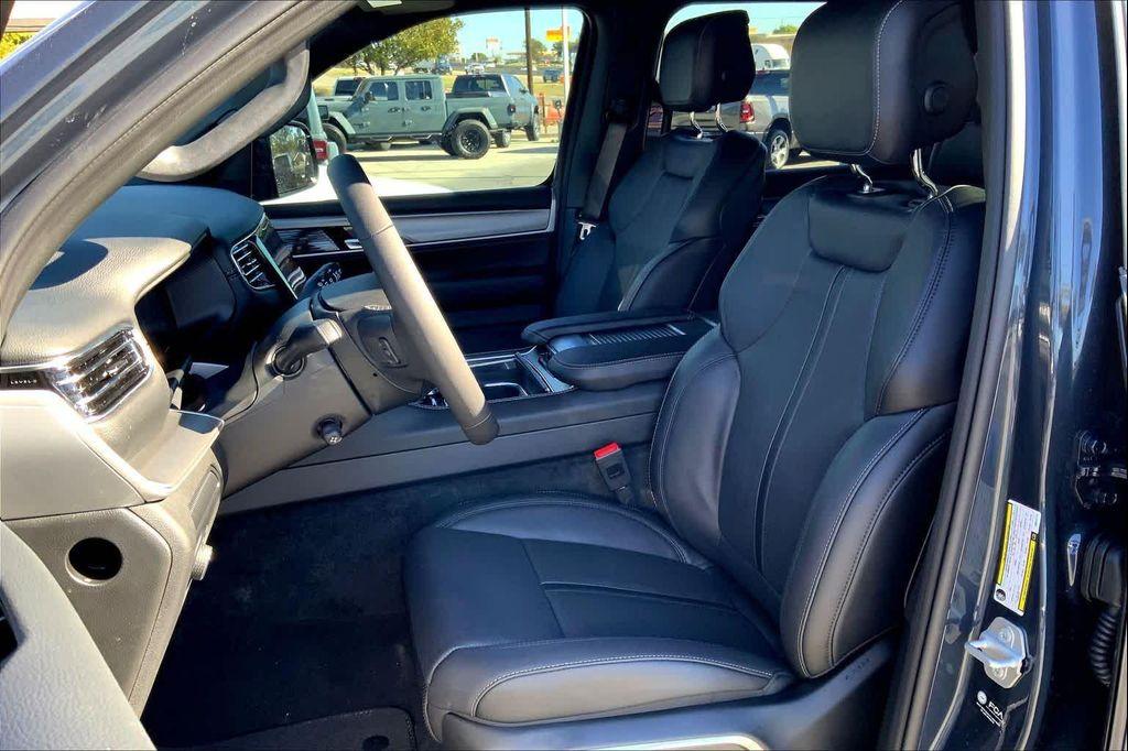 new 2025 Jeep Wagoneer L car, priced at $76,218