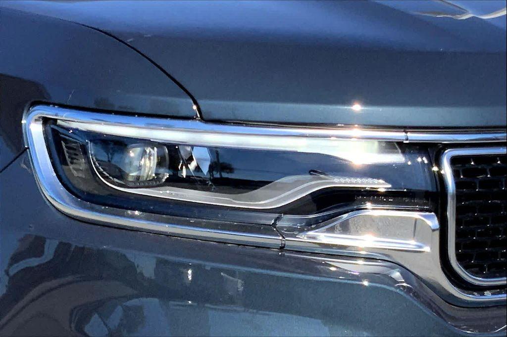 new 2025 Jeep Wagoneer L car, priced at $76,218