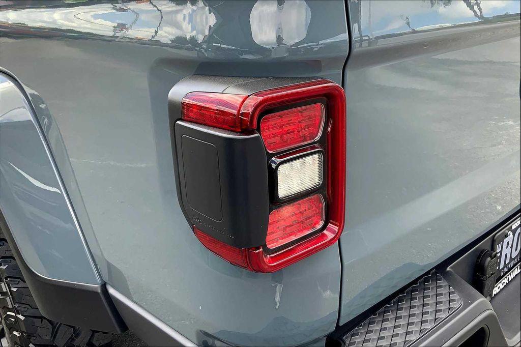 new 2025 Jeep Gladiator car, priced at $48,393