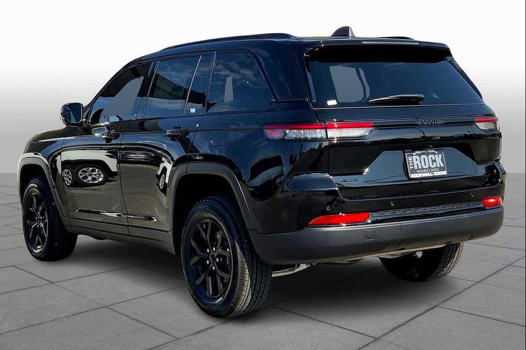 new 2025 Jeep Grand Cherokee car, priced at $43,459