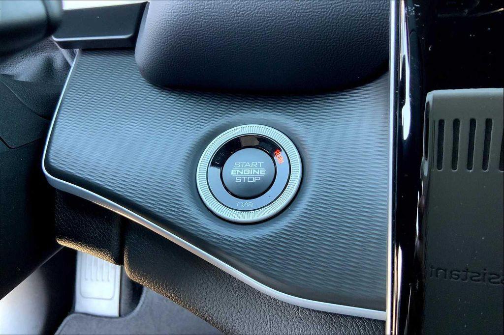 new 2025 Jeep Grand Cherokee car, priced at $43,459