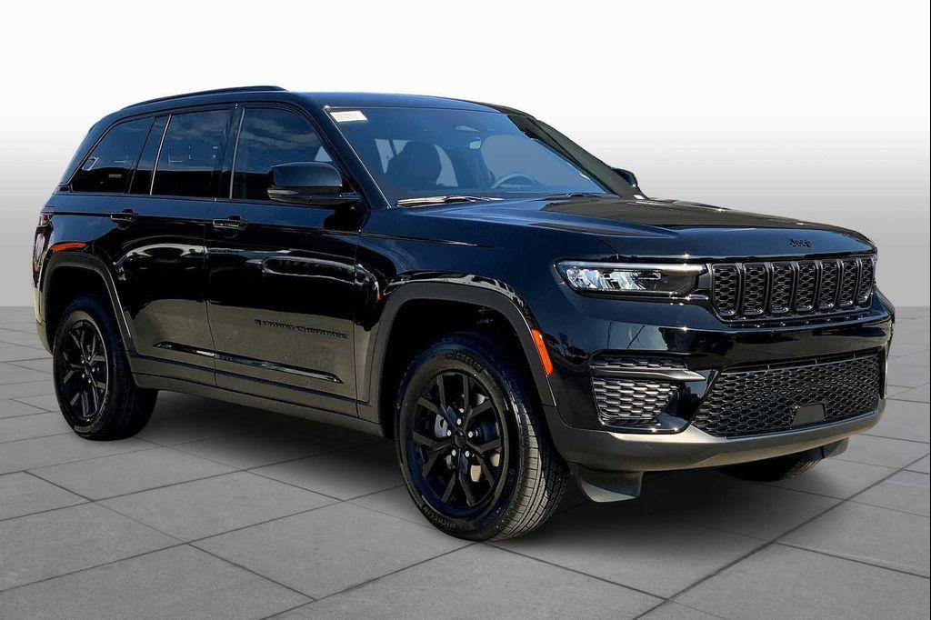new 2025 Jeep Grand Cherokee car, priced at $43,459