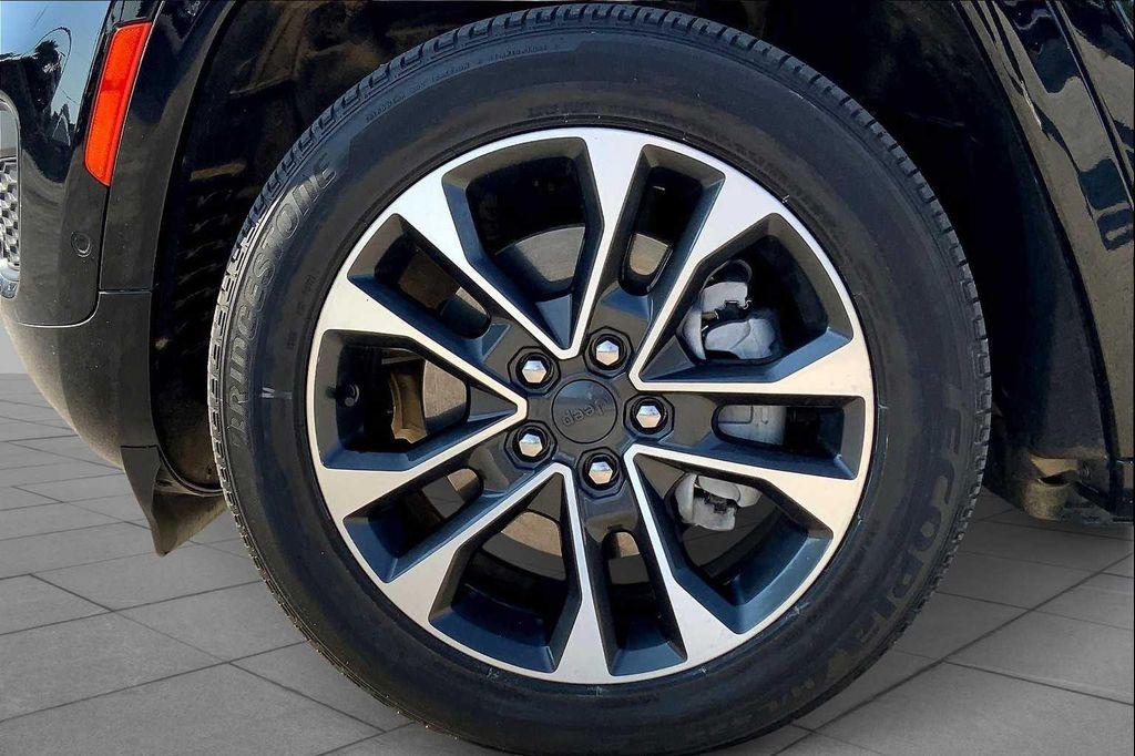 used 2022 Jeep Grand Cherokee 4xe car, priced at $33,699