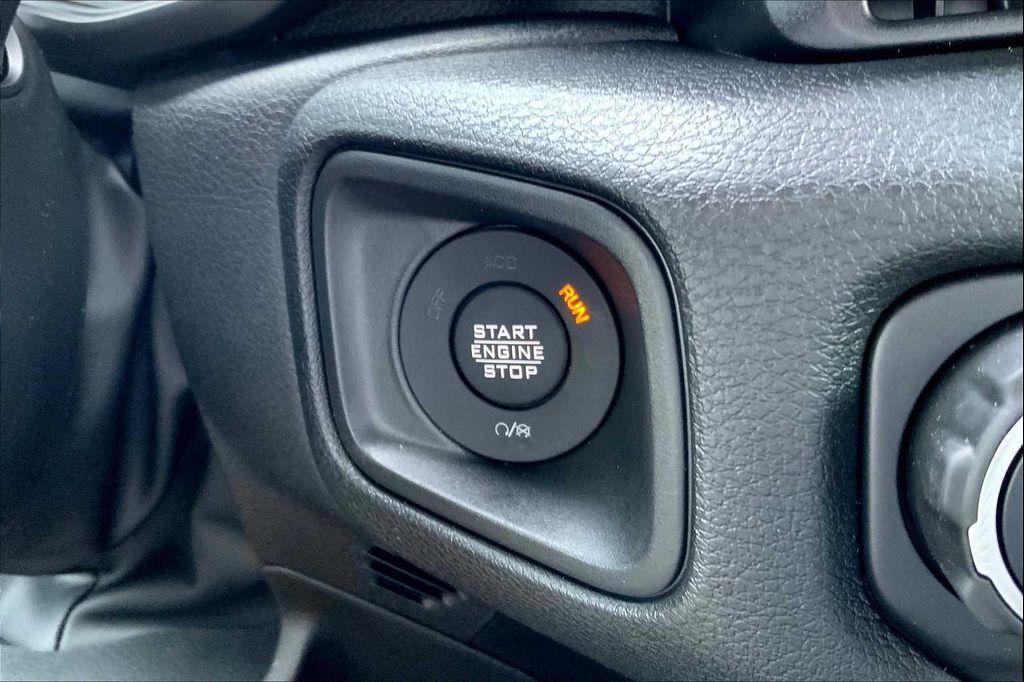 new 2025 Jeep Wrangler car, priced at $61,175