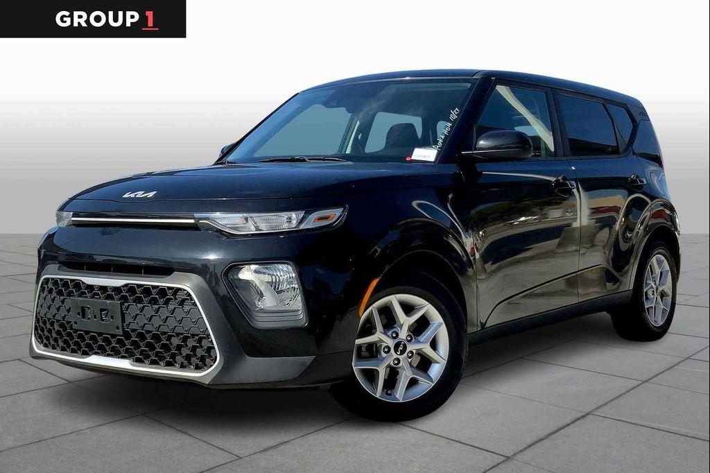 used 2022 Kia Soul car, priced at $16,899