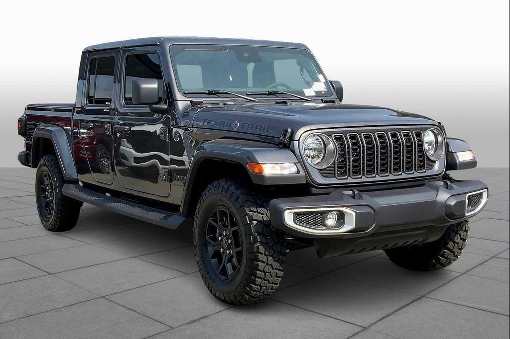 new 2025 Jeep Gladiator car, priced at $46,940