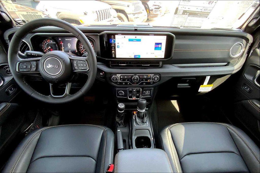 new 2025 Jeep Gladiator car, priced at $46,940