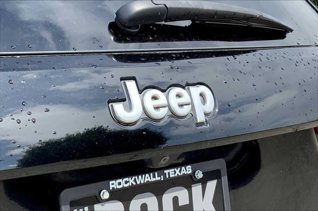 used 2018 Jeep Grand Cherokee car, priced at $18,250