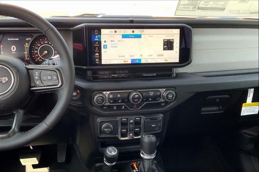 new 2025 Jeep Wrangler car, priced at $47,601