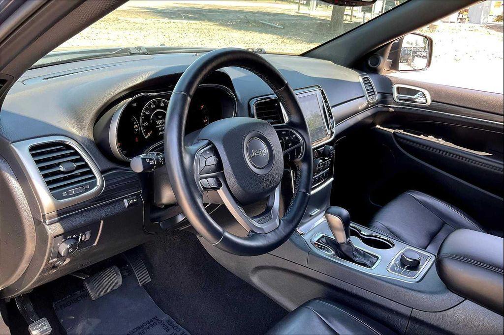used 2021 Jeep Grand Cherokee car, priced at $27,750
