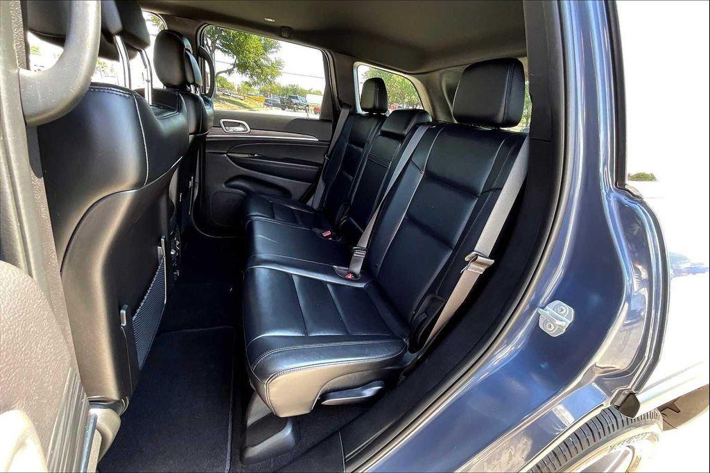 used 2021 Jeep Grand Cherokee car, priced at $27,750