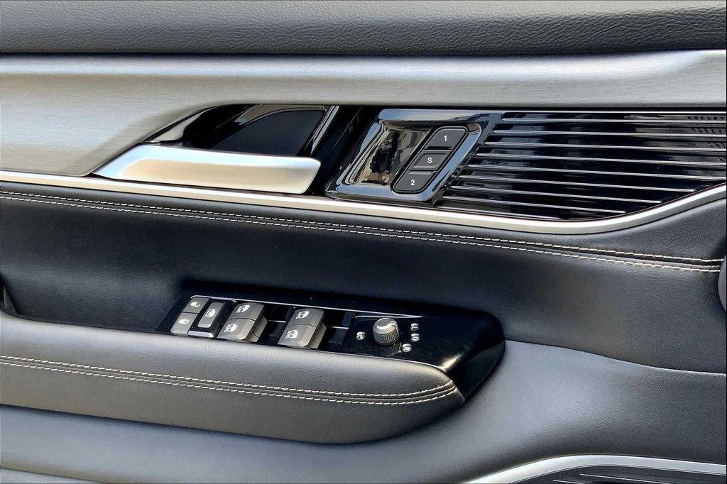new 2025 Jeep Wagoneer car, priced at $71,824